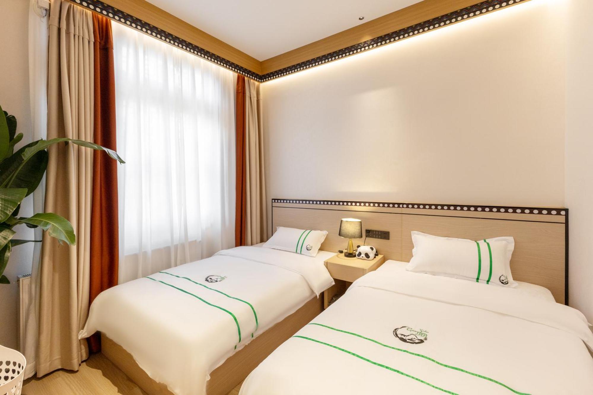 Xishu Garden Inn - Travel Agency Service - Car Rent Service - English Speaking Чэнду Экстерьер фото